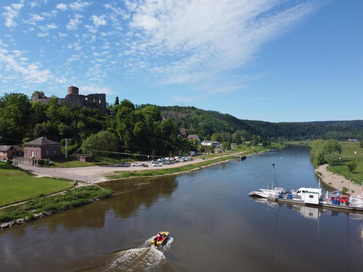 Hotel zur Burg Polle Exterior foto